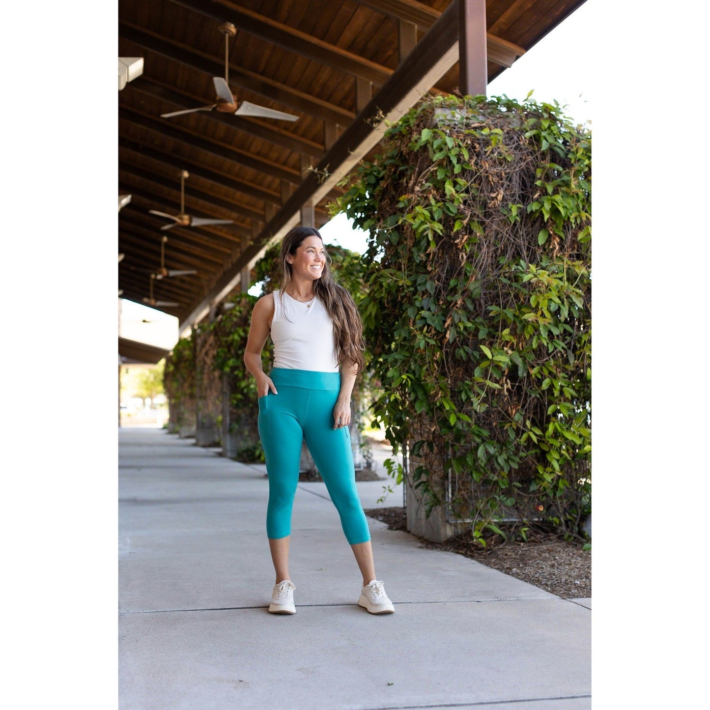 | The Tori - Capri Leggings