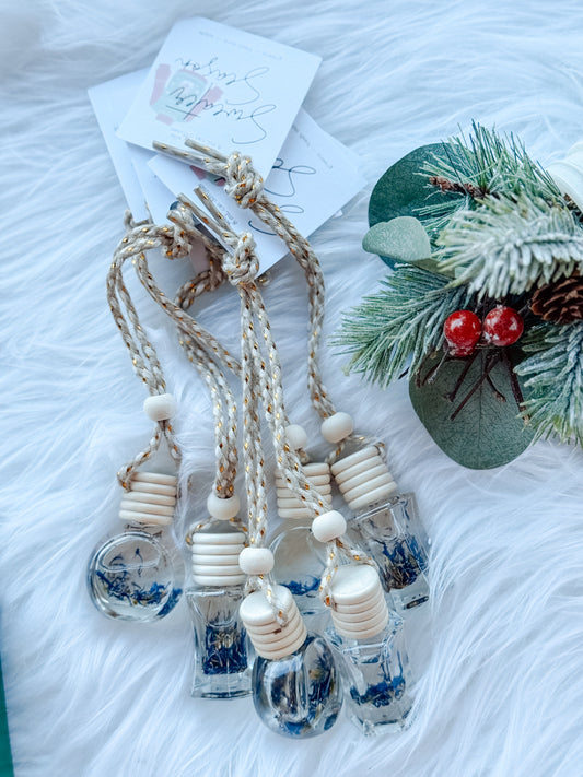 SWEATER SEASON CAR DIFFUSER